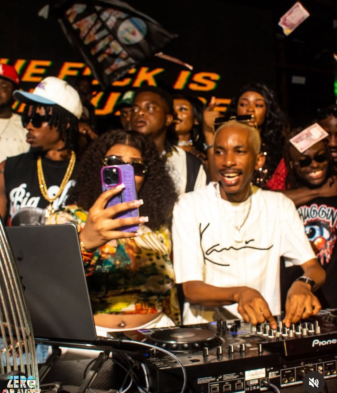 ZERO GRAVITY Sol Beach, Elegushi