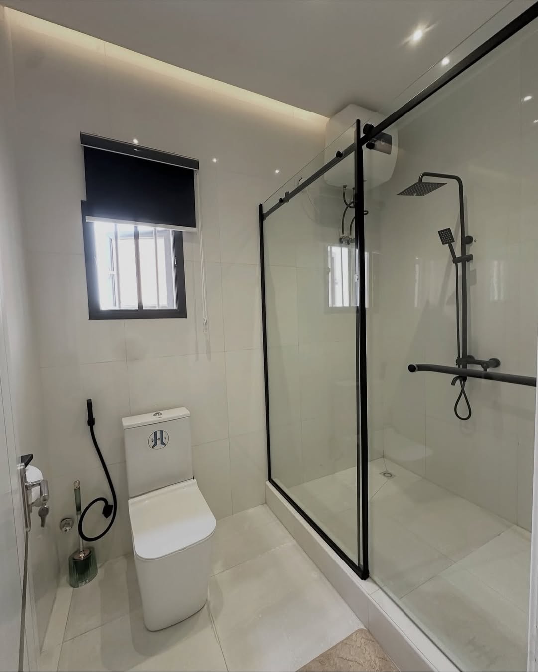 3-bedroom all-white apartment